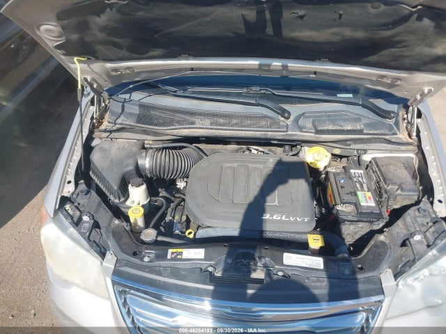 46254183 :رقم المزاد ، 2C4RC1BG9DR774225 vin ، 2013 Chrysler Town & Country Touring مزاد بيع