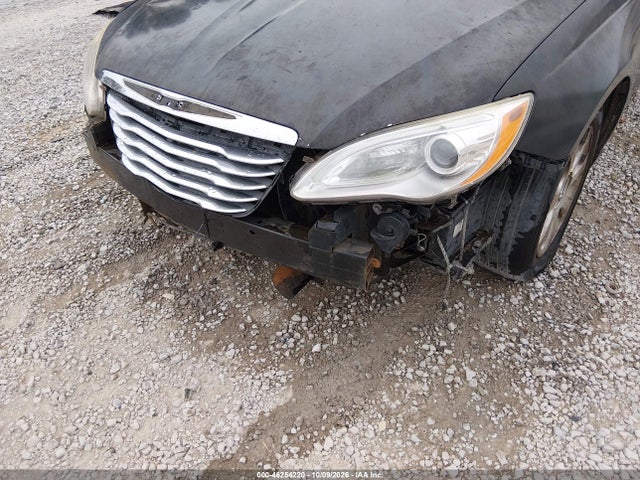 46254220 :رقم المزاد ، 1C3CCBAG1DN729326 vin ، 2013 Chrysler 200 Lx مزاد بيع