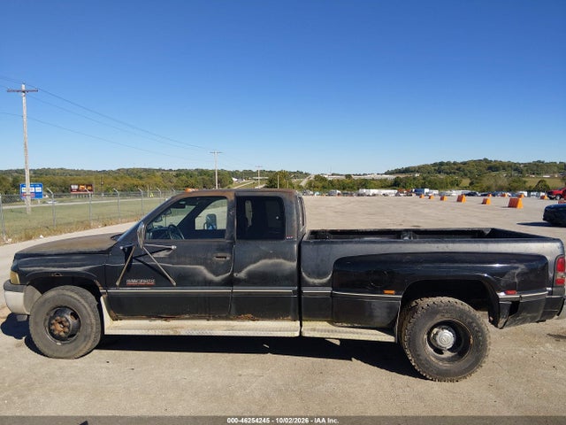 46254245 :رقم المزاد ، 3B7MC33D8VM598612 vin ، 1997 Dodge Ram 3500 St مزاد بيع