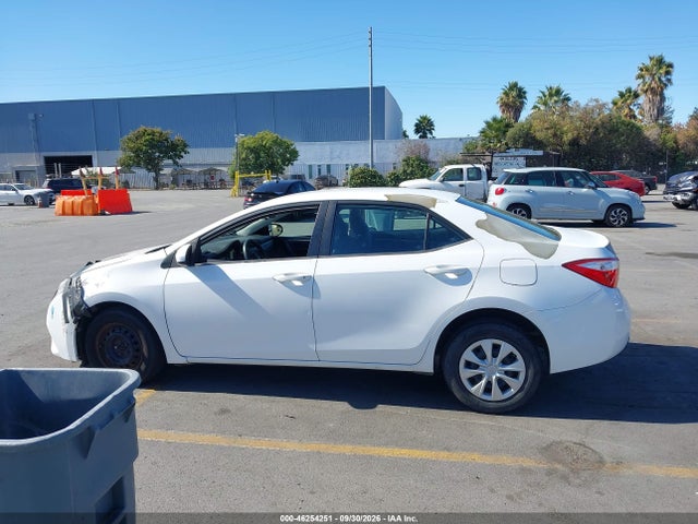 Продажа на аукционе авто 2016 Toyota Corolla L, vin: 5YFBURHE0GP377946, номер лота: 46254251
