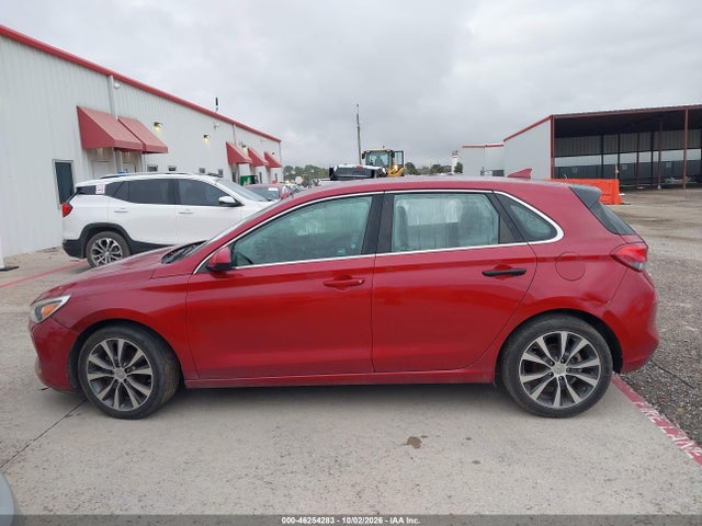 Продажа на аукционе авто 2018 Hyundai Elantra Gt, vin: KMHH35LE3JU012647, номер лота: 46254283