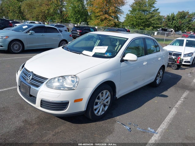 2010 Volkswagen Jetta Se მანქანა იყიდება აუქციონზე, vin: 3VWRX7AJ6AM033809, აუქციონის ნომერი: 46254336