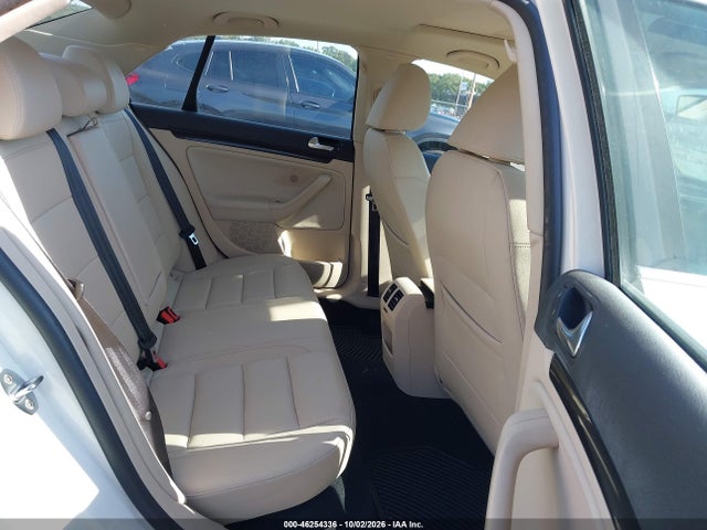 2010 Volkswagen Jetta Se მანქანა იყიდება აუქციონზე, vin: 3VWRX7AJ6AM033809, აუქციონის ნომერი: 46254336