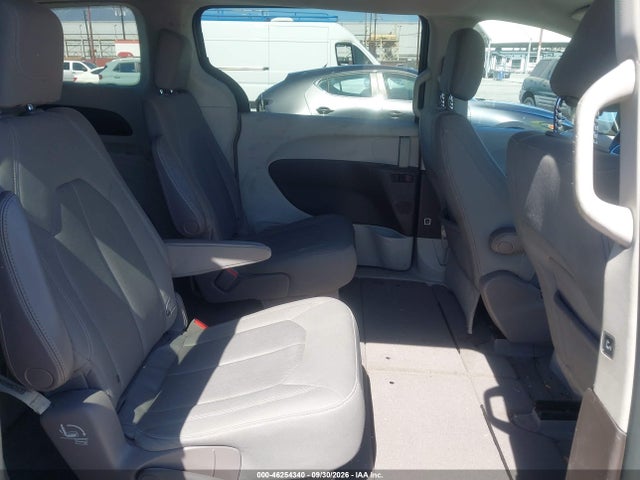 Auction sale of the 2017 Chrysler Pacifica Touring, vin: 2C4RC1DG6HR533774, lot number: 46254340