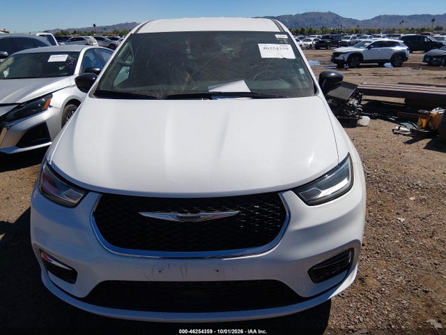 2025 Chrysler Pacifica Select მანქანა იყიდება აუქციონზე, vin: 2C4RC1BG8SR520499, აუქციონის ნომერი: 46254359