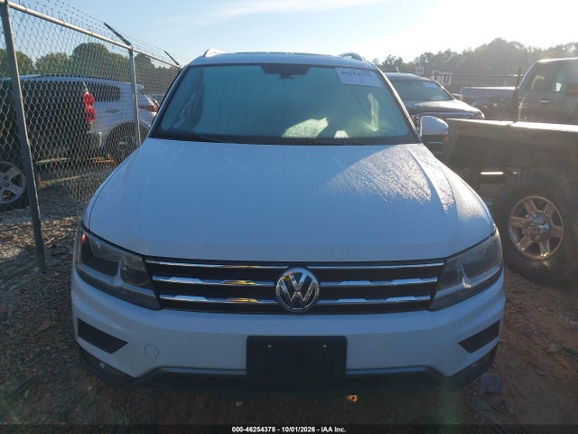 2018 Volkswagen Tiguan 2.0t Se/2.0t Sel მანქანა იყიდება აუქციონზე, vin: 3VV2B7AXXJM037788, აუქციონის ნომერი: 46254378