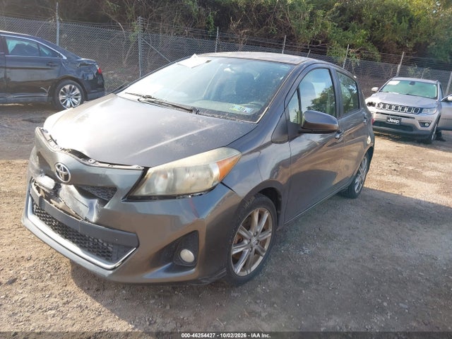 46254427 :رقم المزاد ، JTDKTUD38CD501212 vin ، 2012 Toyota Yaris Se مزاد بيع