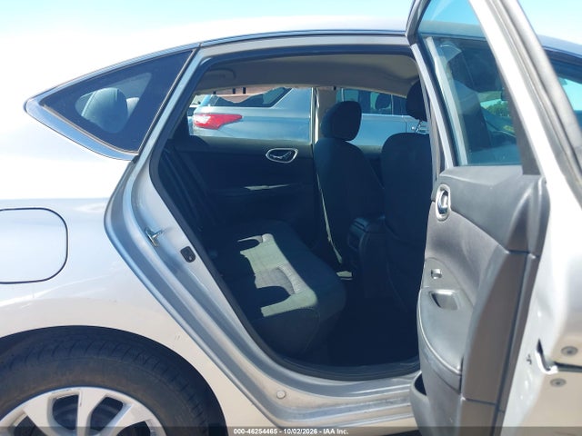 3N1AB7AP0KY315329 Nissan SENTRA SV