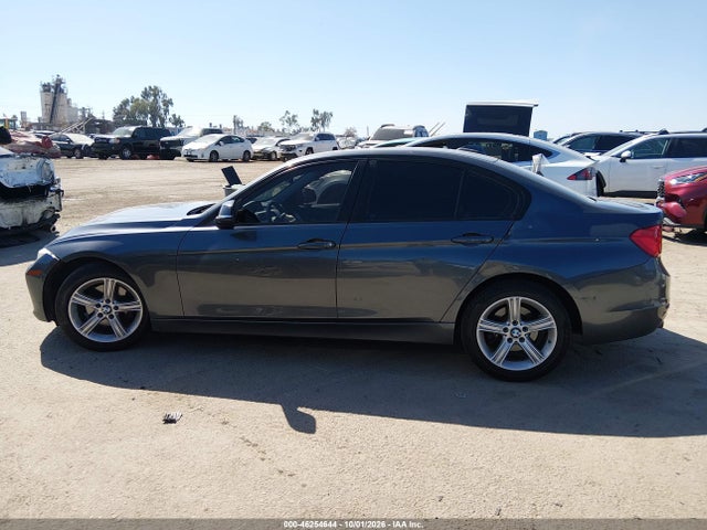 BMW 320i 2014 WBA3B1G5XENS80855 Image 14