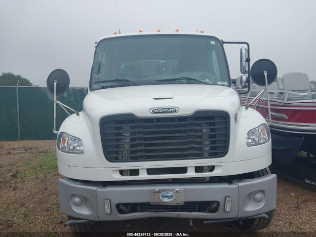 46254723 :رقم المزاد ، 1FVACXFC7RHUT2285 vin ، 2024 Freightliner M2 106 - Sweeper مزاد بيع