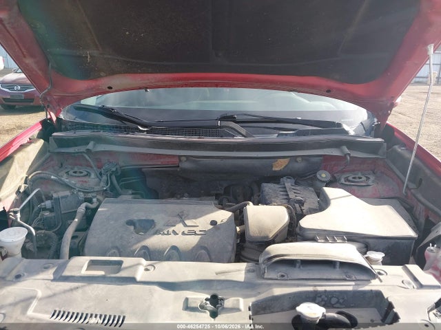 46254725 :رقم المزاد ، JA4AZ3A33JZ016270 vin ، 2018 Mitsubishi Outlander Se مزاد بيع