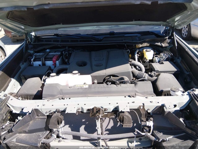 2026 Toyota Tundra Platinum Crewmax 6.5' Bed მანქანა იყიდება აუქციონზე, vin: 5TFNA5EC5TX057583, აუქციონის ნომერი: 46254738