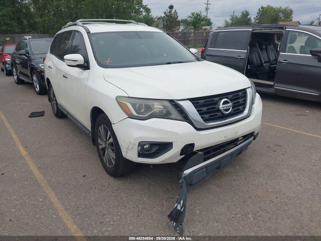 46254804 :رقم المزاد ، 5N1DR2MN3HC660385 vin ، 2017 Nissan Pathfinder S مزاد بيع