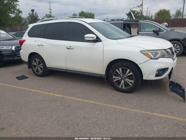 46254804 :رقم المزاد ، 5N1DR2MN3HC660385 vin ، 2017 Nissan Pathfinder S مزاد بيع