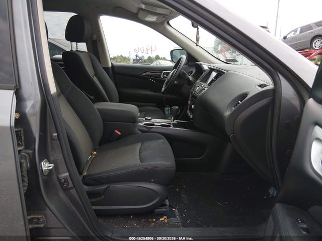 46254806 :رقم المزاد ، 5N1DR2MM5HC686333 vin ، 2017 Nissan Pathfinder S مزاد بيع