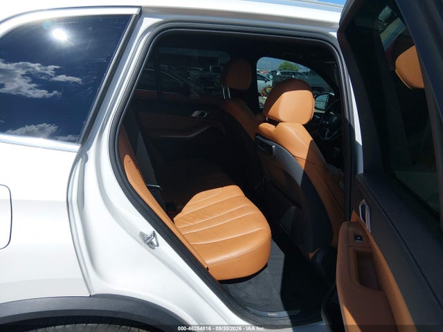 5UXCR6C55KLL03725 BMW X5 Xdrive40i