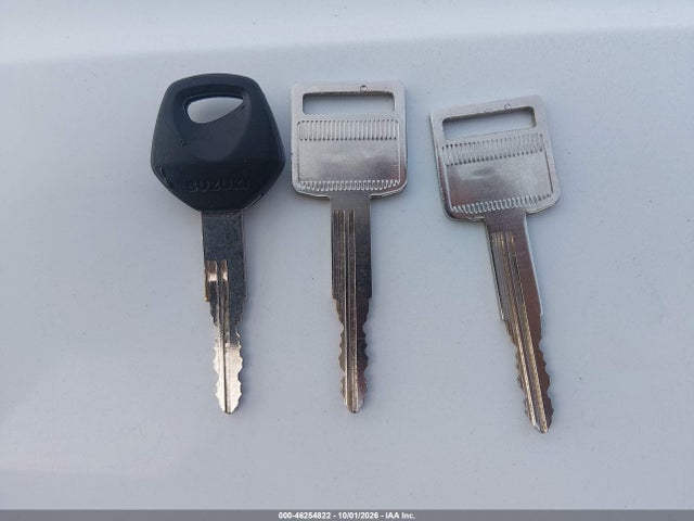 46254822 :رقم المزاد ، MLCCH41A6L1600060 vin ، 2020 Suzuki Uh200 مزاد بيع