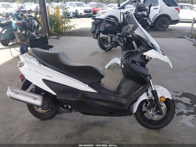 46254822 :رقم المزاد ، MLCCH41A6L1600060 vin ، 2020 Suzuki Uh200 مزاد بيع