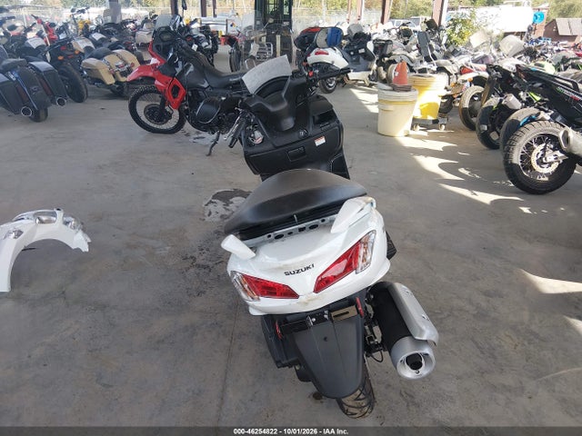 46254822 :رقم المزاد ، MLCCH41A6L1600060 vin ، 2020 Suzuki Uh200 مزاد بيع