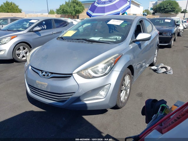 Hyundai ELANTRA SE 2015 5NPDH4AE5FH588064 Image 2