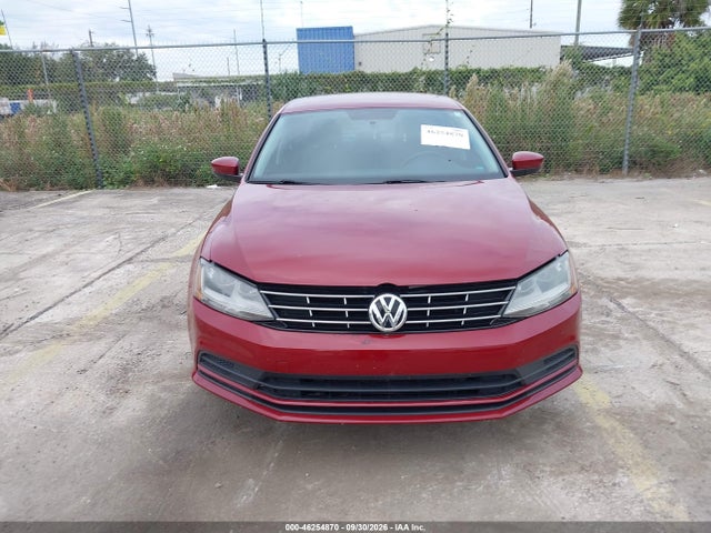 46254870 :رقم المزاد ، 3VW2B7AJXJM220566 vin ، 2018 Volkswagen Jetta 1.4t S مزاد بيع