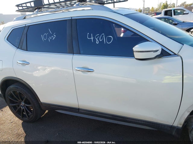 Nissan ROGUE S 2019 5N1AT2MT7KC828359 Image 14
