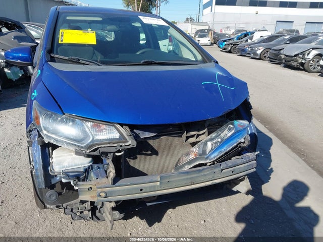 3HGGK5H52FM774215 Honda FIT LX