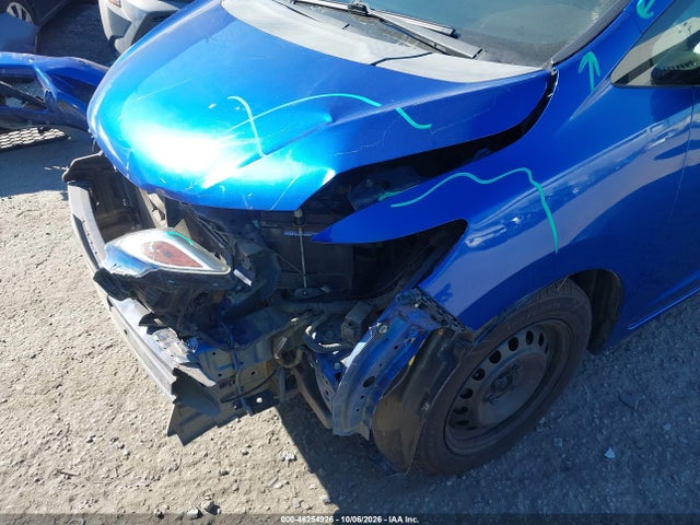 3HGGK5H52FM774215 Honda FIT LX