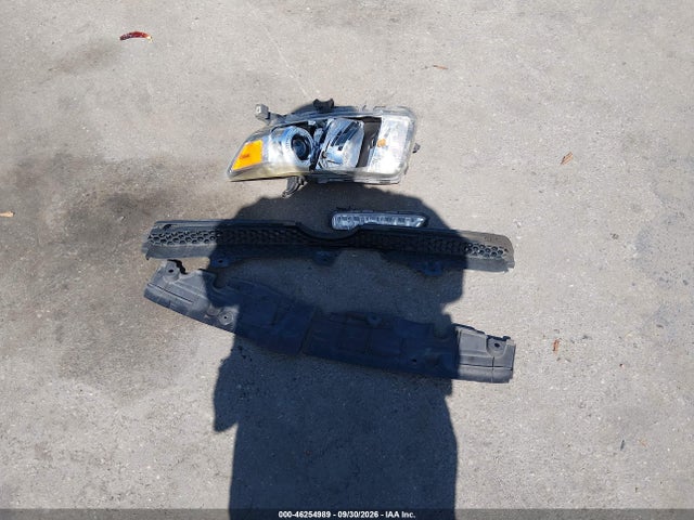 Scion XB 2015 JTLZE4FE4FJ066707 Image 12