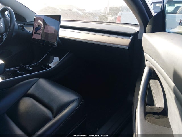 46254994 :رقم المزاد ، 5YJ3E1EAXKF476167 vin ، 2019 Tesla Model 3 Long Range/mid Range/standard Range/standard Range Plus مزاد بيع