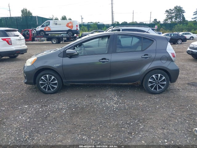 Продажа на аукционе авто 2013 Toyota Prius C One, vin: JTDKDTB36D1542273, номер лота: 46255019
