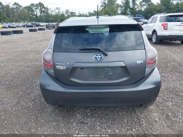 Продажа на аукционе авто 2013 Toyota Prius C One, vin: JTDKDTB36D1542273, номер лота: 46255019
