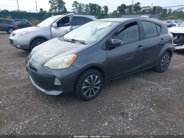 Продажа на аукционе авто 2013 Toyota Prius C One, vin: JTDKDTB36D1542273, номер лота: 46255019