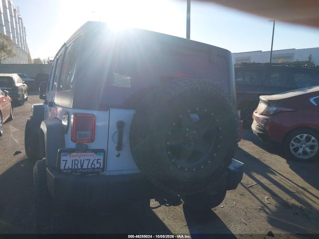 Продаж на аукціоні авто 2015 Jeep Wrangler Unlimited Sport, vin: 1C4BJWDG1FL592127, номер лоту: 46255024