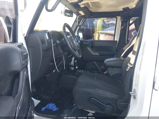 Продаж на аукціоні авто 2015 Jeep Wrangler Unlimited Sport, vin: 1C4BJWDG1FL592127, номер лоту: 46255024