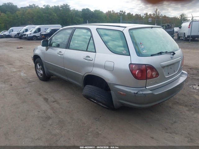 46255031 :رقم المزاد ، JT6HF10UXX0062260 vin ، 1999 Lexus Rx 300 مزاد بيع