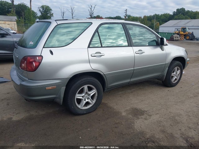 46255031 :رقم المزاد ، JT6HF10UXX0062260 vin ، 1999 Lexus Rx 300 مزاد بيع