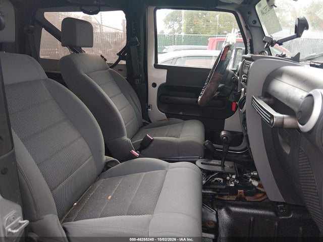 2009 Jeep Wrangler Sahara მანქანა იყიდება აუქციონზე, vin: 1J8FA54169L761613, აუქციონის ნომერი: 46255240
