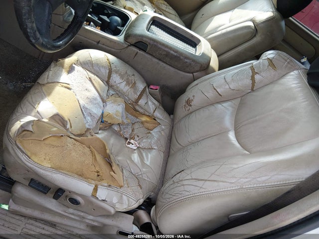 46255281 :رقم المزاد ، 1GNEC16Z03J264205 vin ، 2003 Chevrolet Suburban 1500 Lt مزاد بيع
