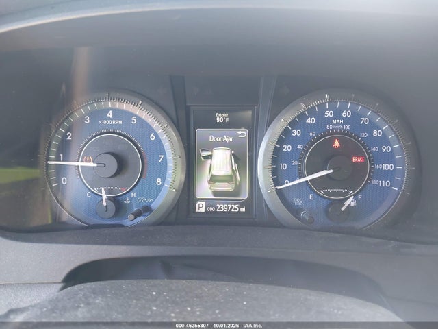 5TDYK3DC4FS550827 Toyota Sienna Limited Premium 7 Passenger