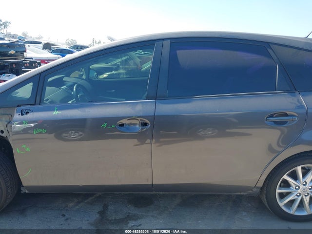 46255308 :رقم المزاد ، JTDZN3EUXEJ014351 vin ، 2014 Toyota Prius V Five مزاد بيع
