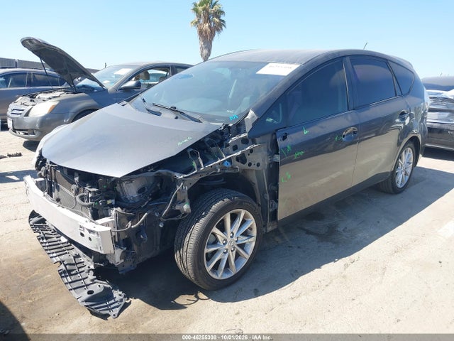 46255308 :رقم المزاد ، JTDZN3EUXEJ014351 vin ، 2014 Toyota Prius V Five مزاد بيع