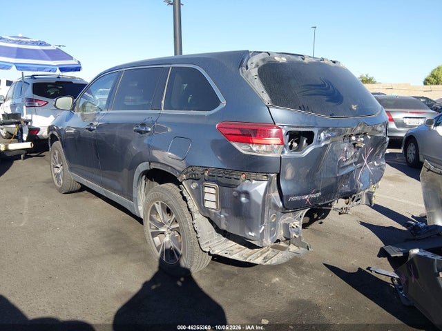 Toyota Highlander Le 2019 5TDZARFH3KS051305 Image 15