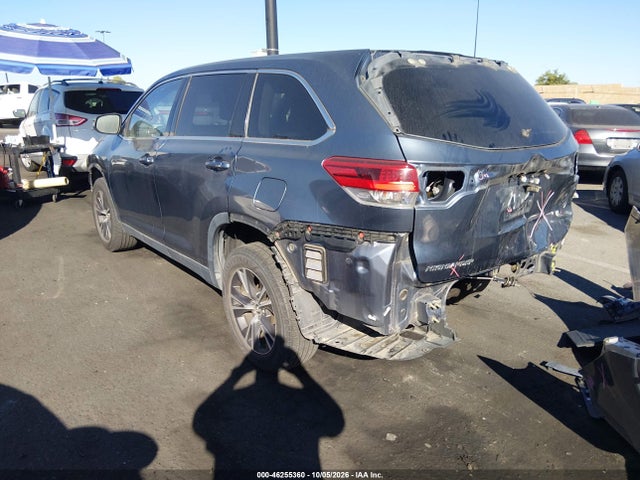 Toyota Highlander Le 2019 5TDZARFH3KS051305 Image 3