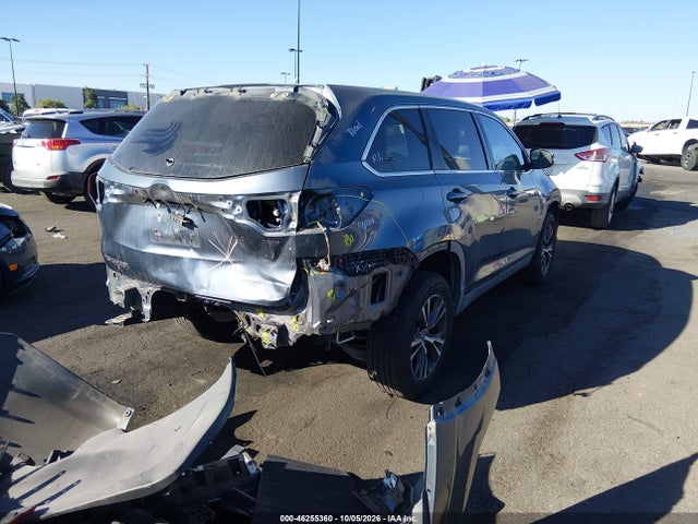Toyota Highlander Le 2019 5TDZARFH3KS051305 Image 4