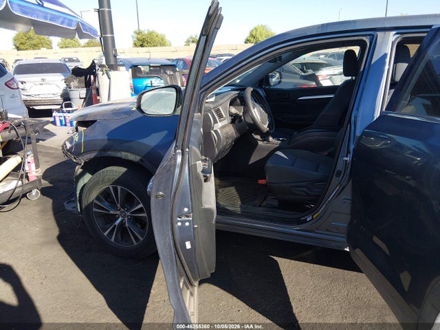 Toyota Highlander Le 2019 5TDZARFH3KS051305 Image 5
