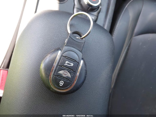 2017 Mini Clubman Cooper მანქანა იყიდება აუქციონზე, vin: WMWLN5C59H2E32038, აუქციონის ნომერი: 46255363