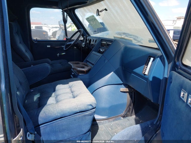 1983 Chevrolet G20 მანქანა იყიდება აუქციონზე, vin: 1GCEG25H1D7170599, აუქციონის ნომერი: 46255377