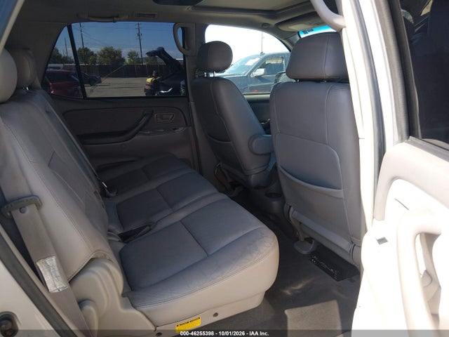 Продаж на аукціоні авто 2004 Toyota Sequoia Sr5 V8, vin: 5TDZT34A34S231559, номер лоту: 46255398