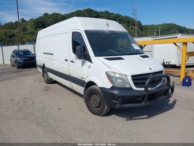 46255406 :رقم المزاد ، WD3PE8DC9E5829544 vin ، 2014 Mercedes-benz Sprinter 2500 High Roof مزاد بيع